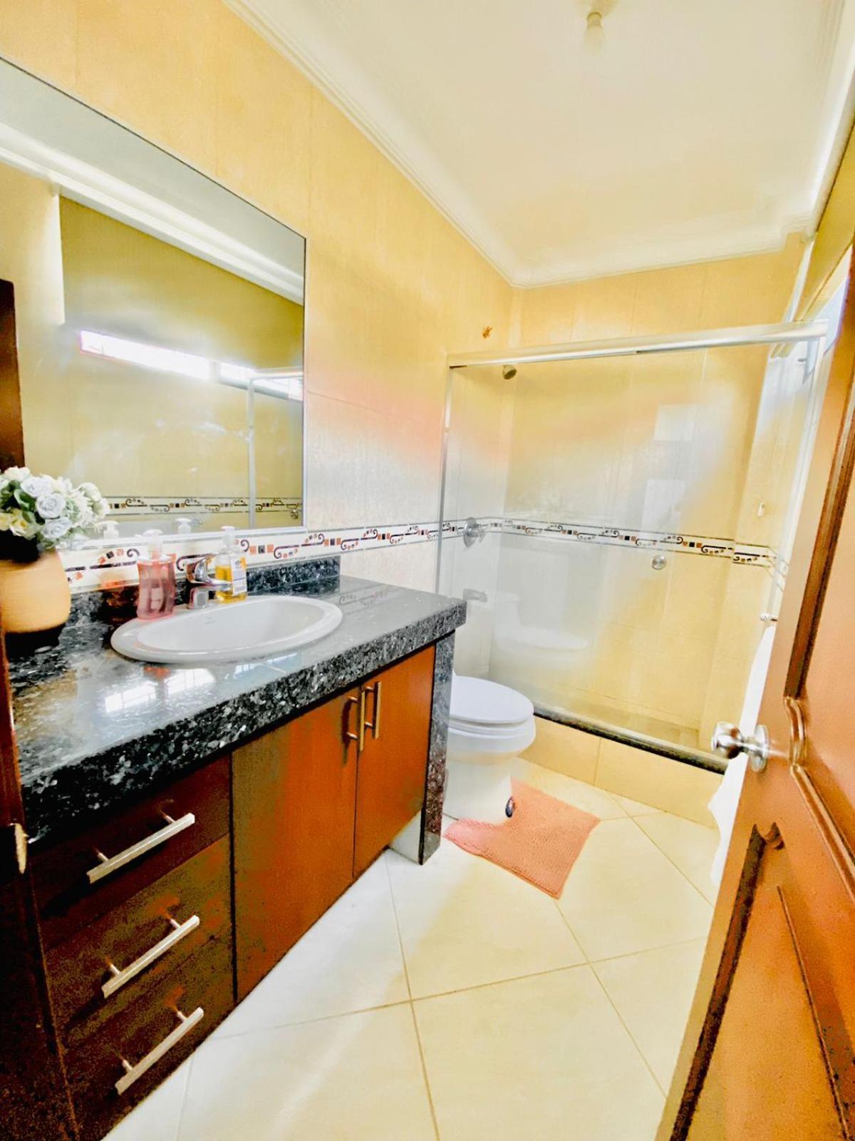 Appartamento Big House Guayaquil Esterno foto